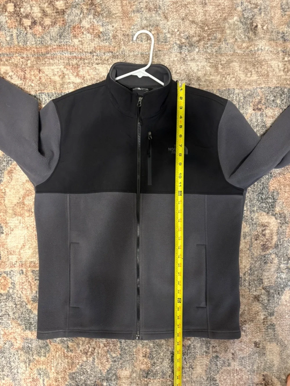The North Face Mens 300-Weight Tundra Full-Zip 2 Fleece Jacket L Gray/Black Logo